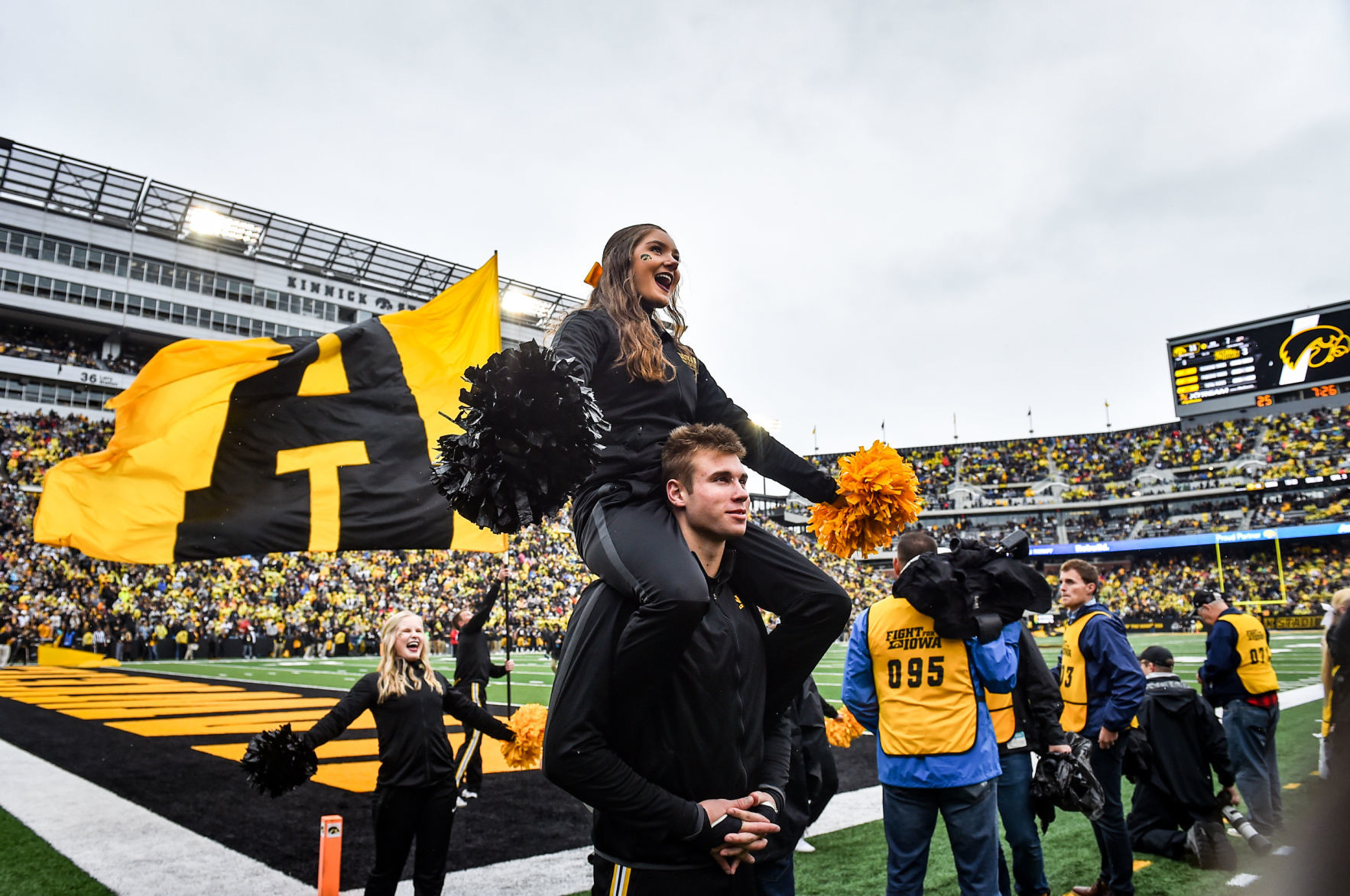 101919-qct-spt-purdue-ia-foot-047a.jpg